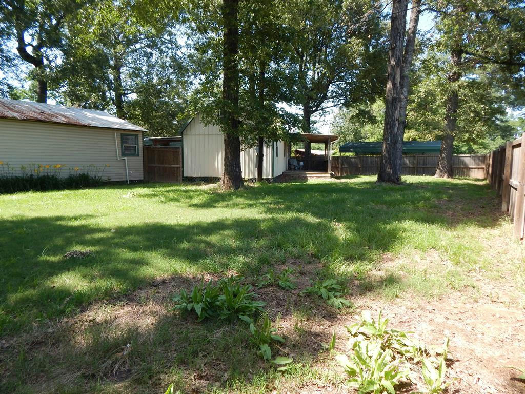 236 COUNTY ROAD 4800, BROADDUS, TX 75929, photo 1 of 25