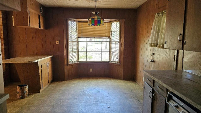 3900 SE STALLINGS DR, NACOGDOCHES, TX 75961, photo 4 of 30